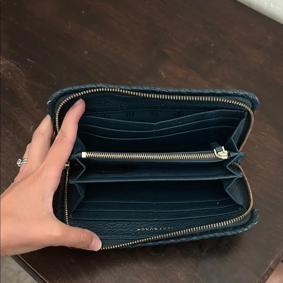 Tory Burch Teal Leather Marion Whipstitch Long Continental Zip Wallet - Picture 5 of 8